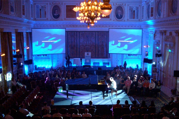 Danone Solo Piano Experience music teamwork creativity metaphor